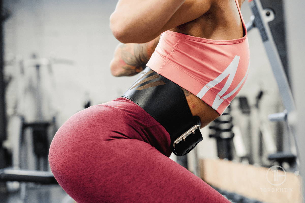 Lever Belt vs Prong Belt Which Is Better for You? Torokhtiy